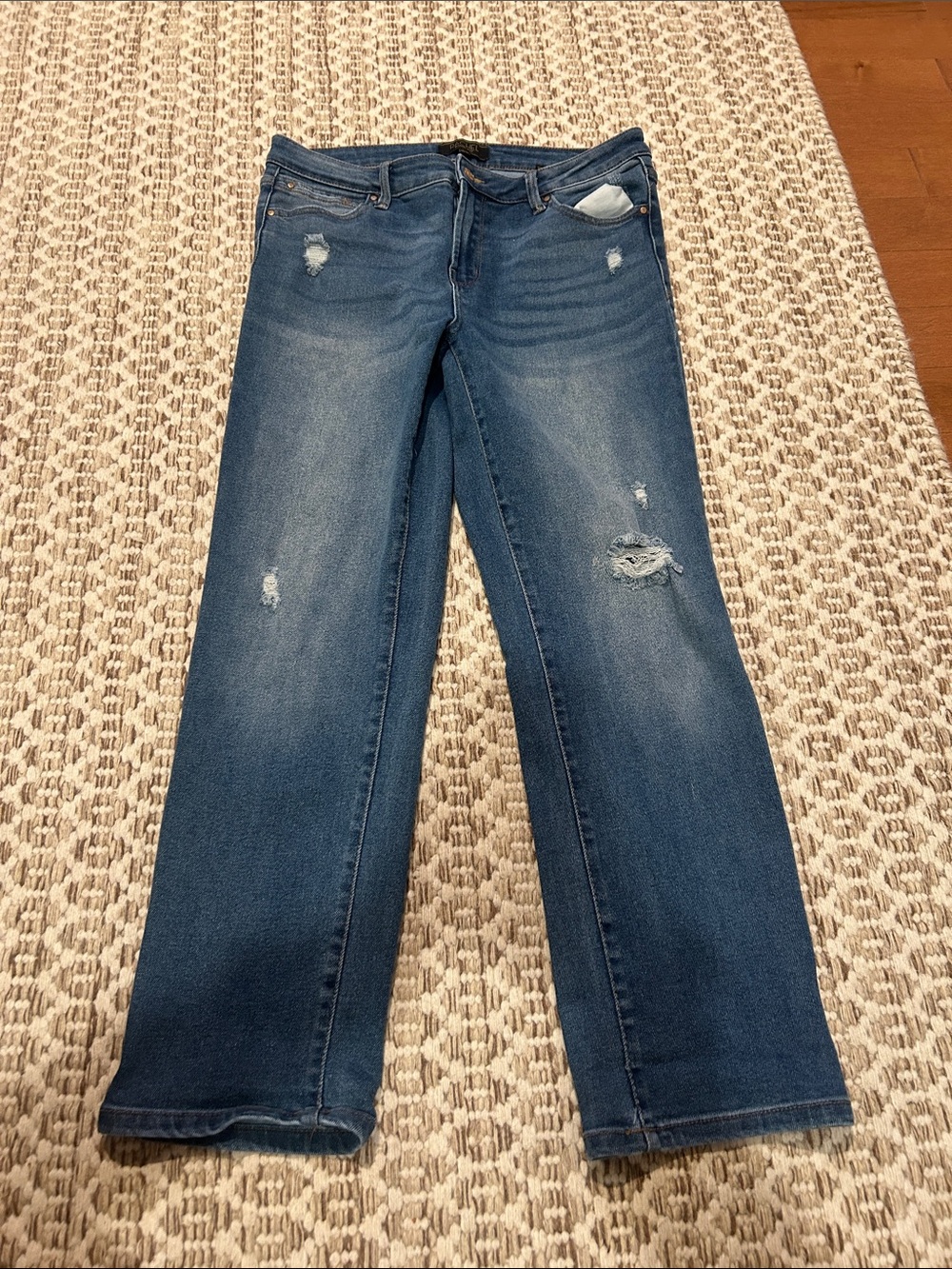 RACHEL Rachel Roy Mid Blue Straight Leg Distressed Jeans size 12/31.